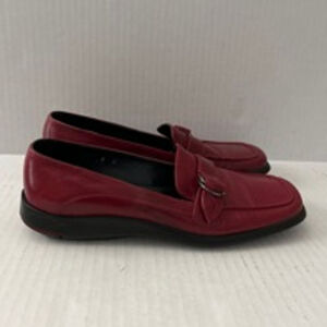 Destiny Meucci sz8N red classic loafers